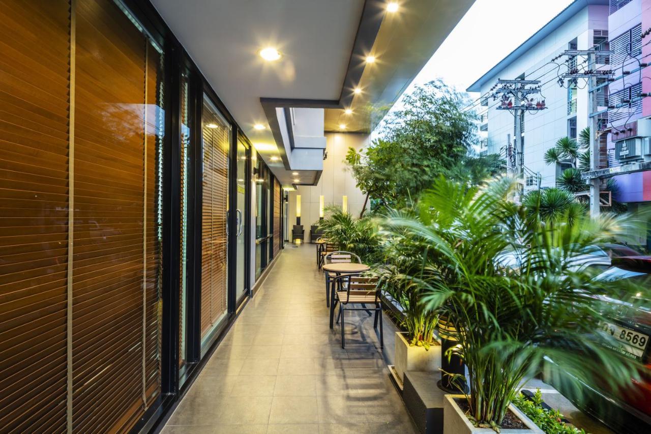 נונטאבורי Aliz Hotel מראה חיצוני תמונה